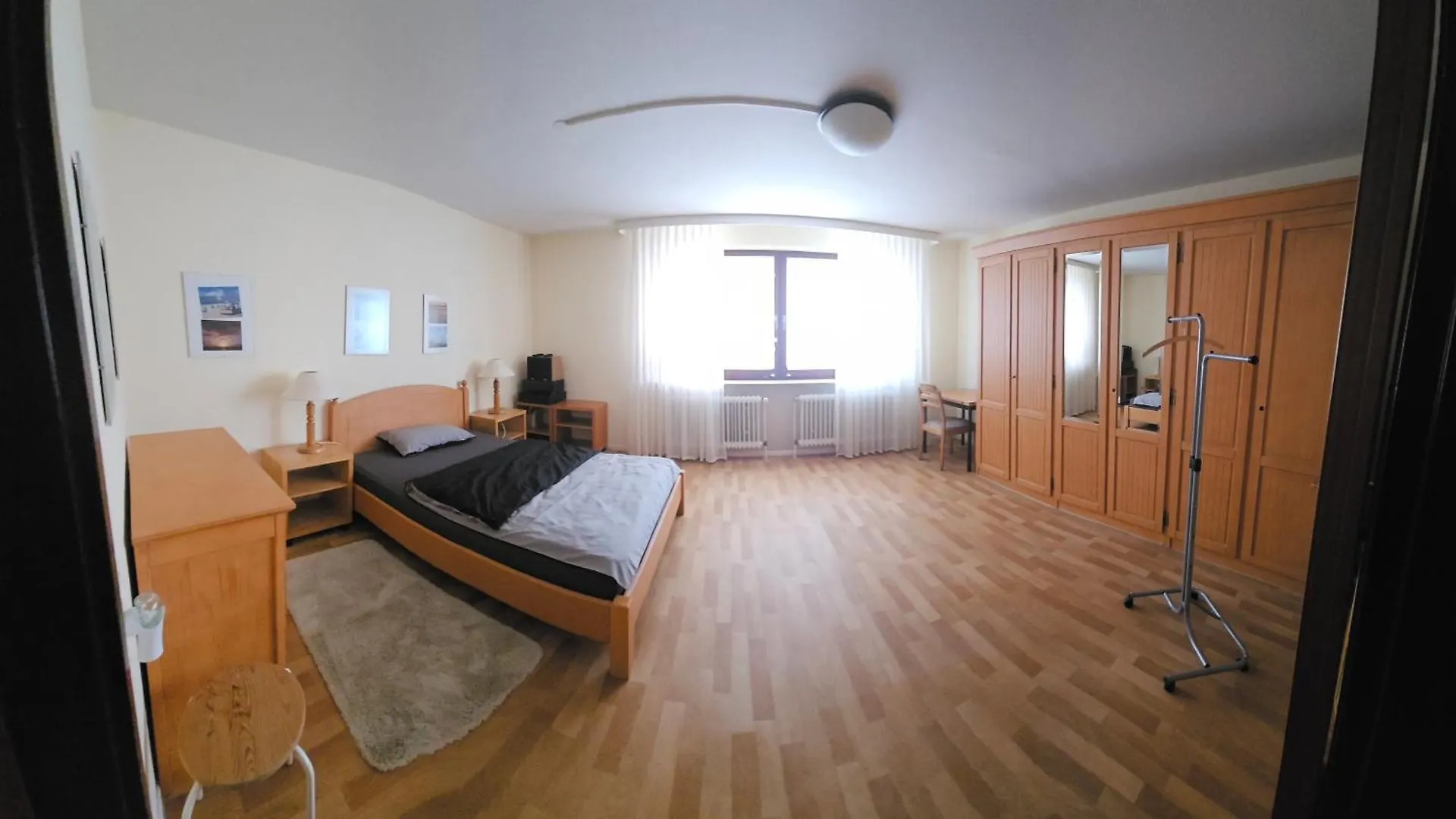 Grosse Ferienwohnung Hanôver Apartamento
